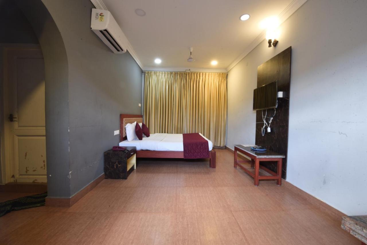 Hotel King Park Puducherry Exterior foto
